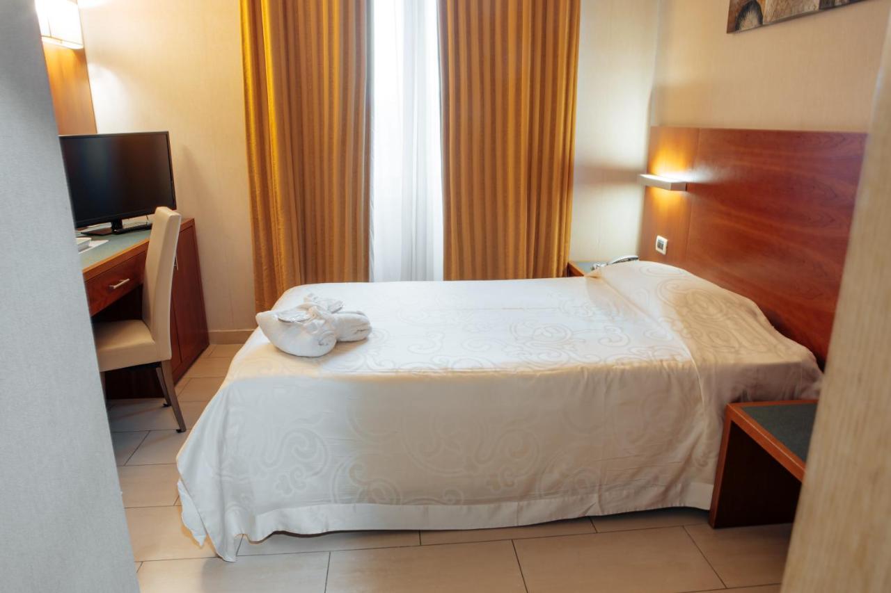 Hotel Amico Citta Sant'Angelo Eksteriør bilde