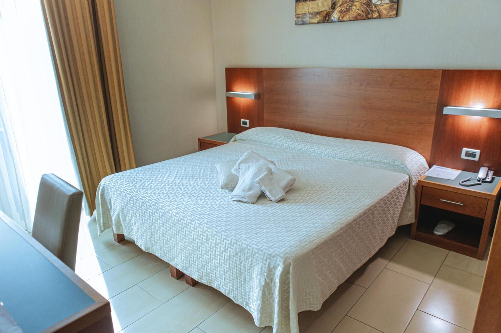 Hotel Amico Citta Sant'Angelo Eksteriør bilde