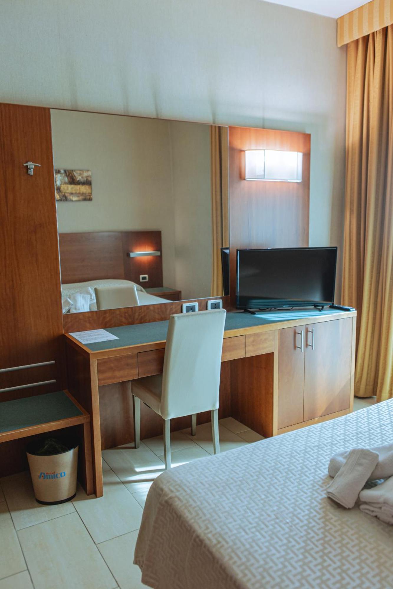 Hotel Amico Citta Sant'Angelo Eksteriør bilde